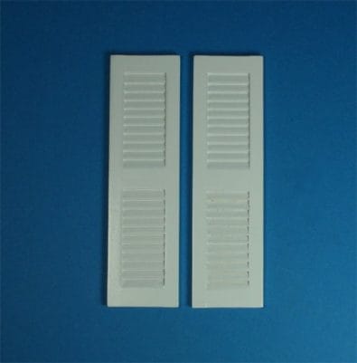 Cp0074 - Due persiane a finestra bianche