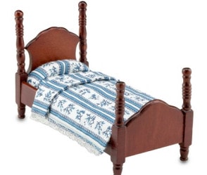 Re18294 - Bed with bedspread