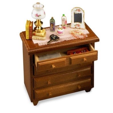Re18276 - Commode décorée