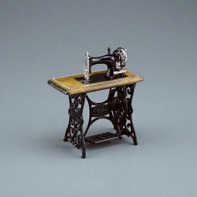 Re17803 - Maquina de coser