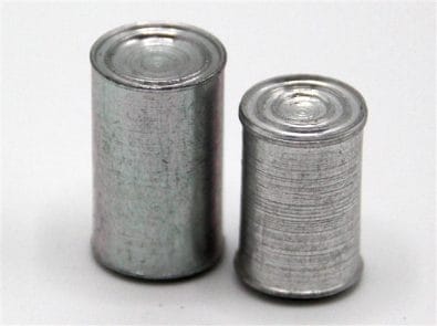 Tc0609 - Dos latas