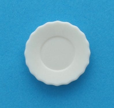 Tc1087 - Four white plates