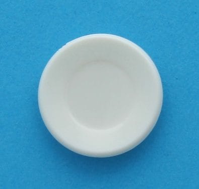 Tc1330 - Quatre assiettes blanches