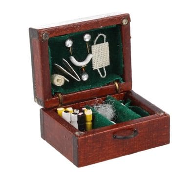 Tc1899 - Caja con accesorios médicos
