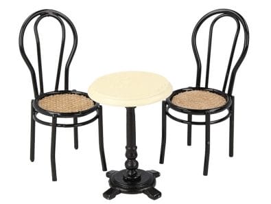 Re18050 - Conjunto mesa con dos sillas