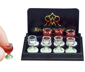 Re14595 - Huit verres