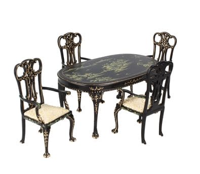 Cj0087 - Table with four chairs