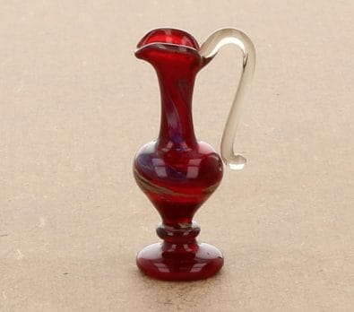 Tc1941 - Pitcher with red decoration