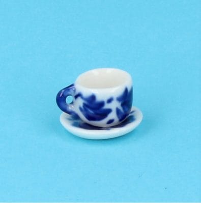 Cw7208 - Decorated blue plate and tea cup 