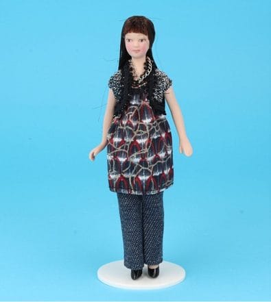 Hb0091 - Woman in modern dress