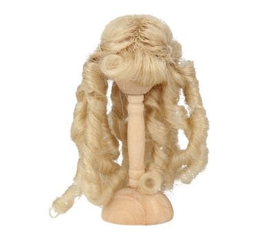 Tc1271 - Wig with curls