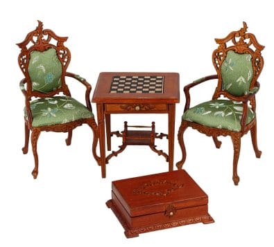 Cj0115 - Chess table with chairs