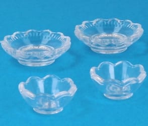 Tc1249 - Plates and bowls