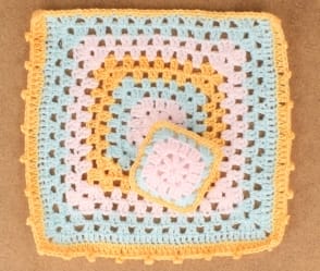 Sb1008 - Crochet bedspread