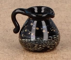 Tc2645 - Pichet décoration noire
