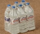  Paket mit Mineralwasserflaschen