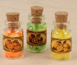 Tc0618 - Fruit jars