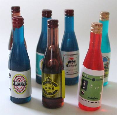 Tc0451 - Set of 7 bottles