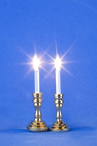Lp0037 - Dos candelabros