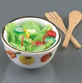 Re18485 - Salad with silverware